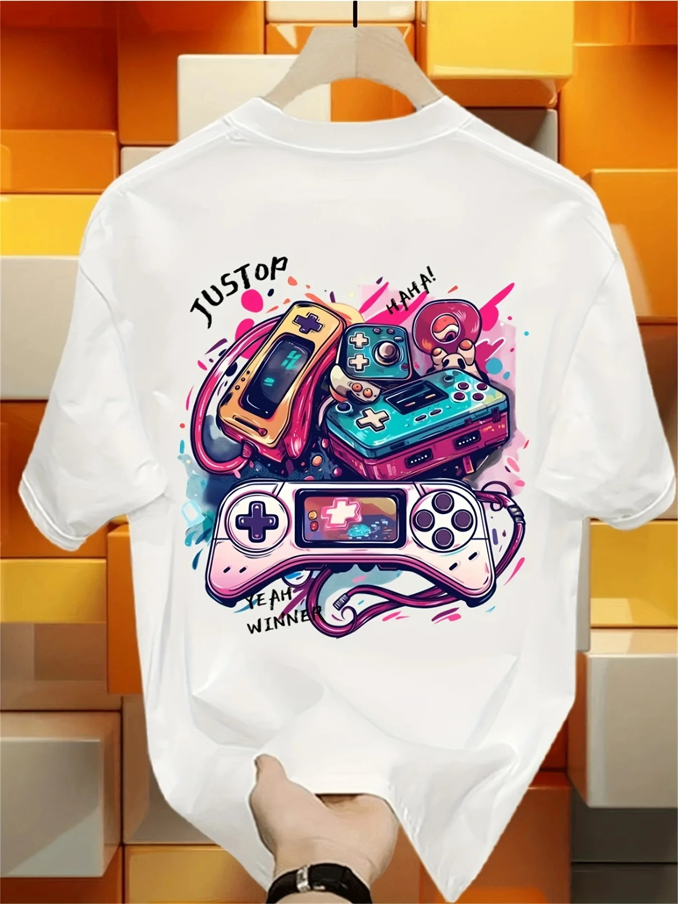 Retro Graffiti Gamepad Art Dua - Retro Gaming Jersey 评论和价格